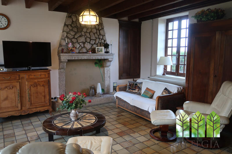 Maison - 190 m² - 7 pièces