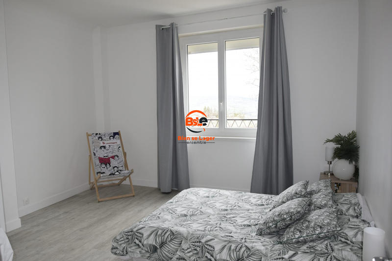 Maison - 182 m² - 6 pièces