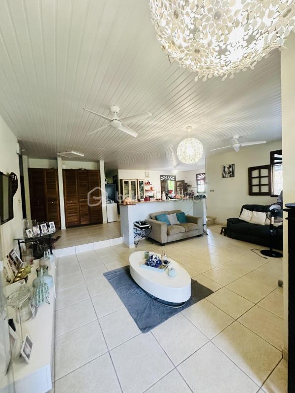 Villa - 177 m² - 5 pièces