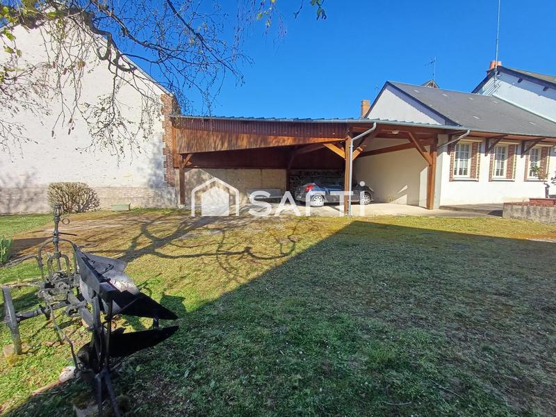 Maison - 213 m² - 8 pièces