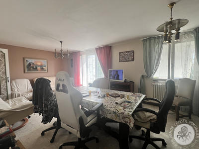 Maison - 147 m² - 7 pièces