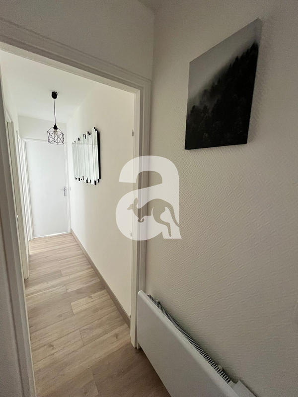 Appartement - 108 m² - 4 pièces