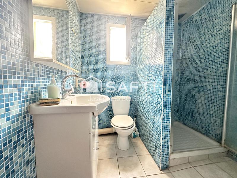 Maison - 211 m² - 11 pièces