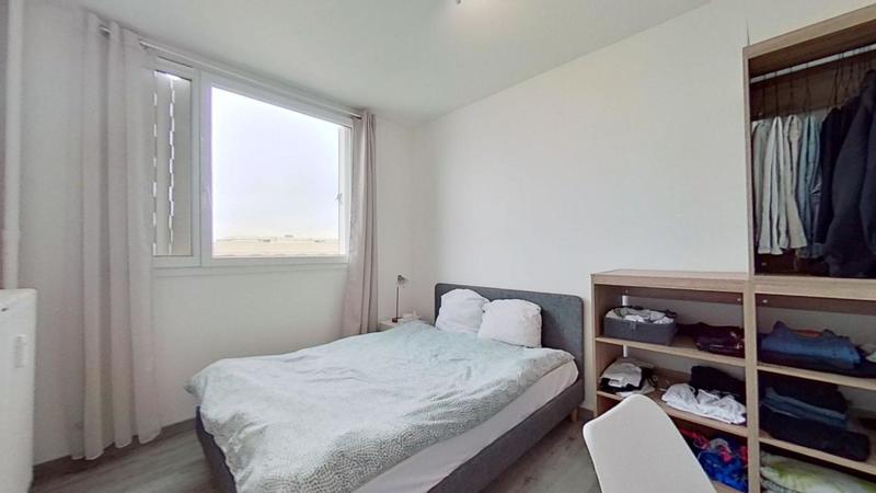 Chambre - 84 m² - 4 pièces