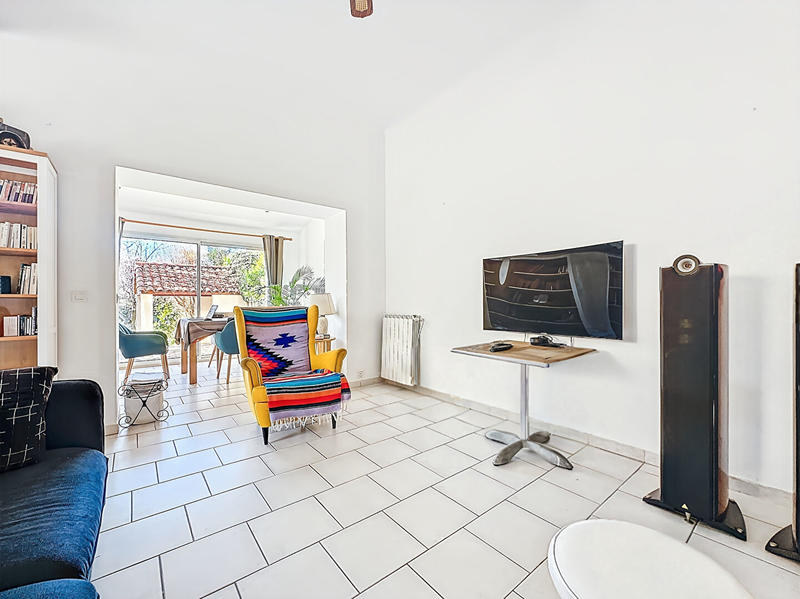 Maison - 92 m² - 4 pièces