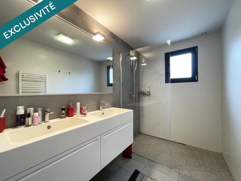 Villa - 155 m² - 6 pièces