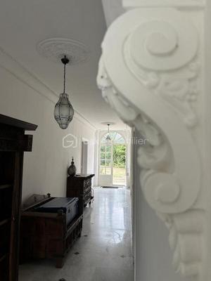 Propriété - 332 m² - 8 pièces