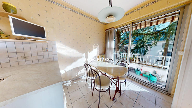 Appartement - 133 m² - 5 pièces