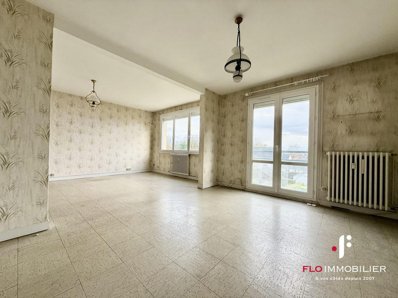 Appartement - 81 m² - 4 pièces