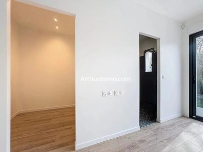 Maison - 186 m² - 6 pièces