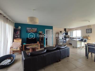 Maison - 130 m² - 6 pièces