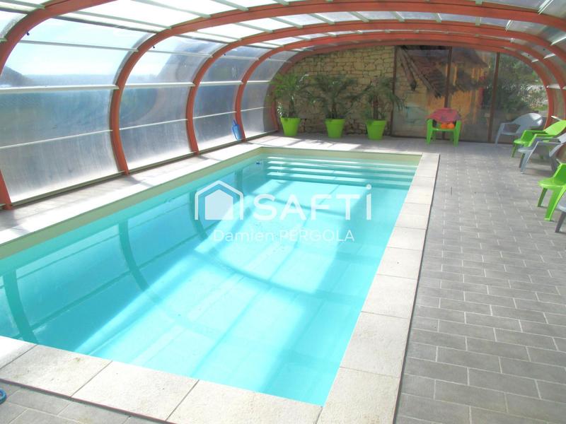 Maison - 300 m² - 10 pièces