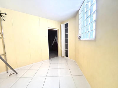 Local commercial - 67 m²