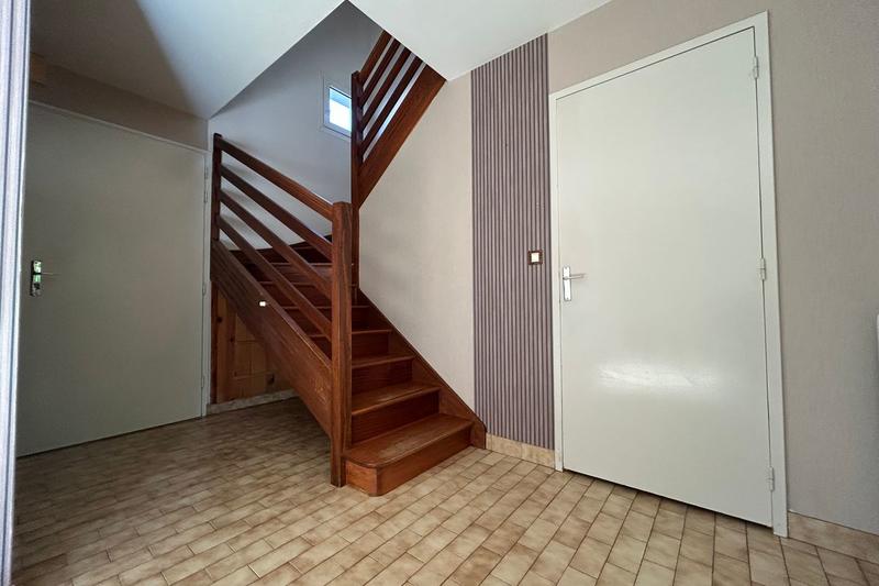 Maison - 86 m² - 4 pièces