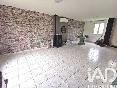 Maison - 99 m² - 4 pièces