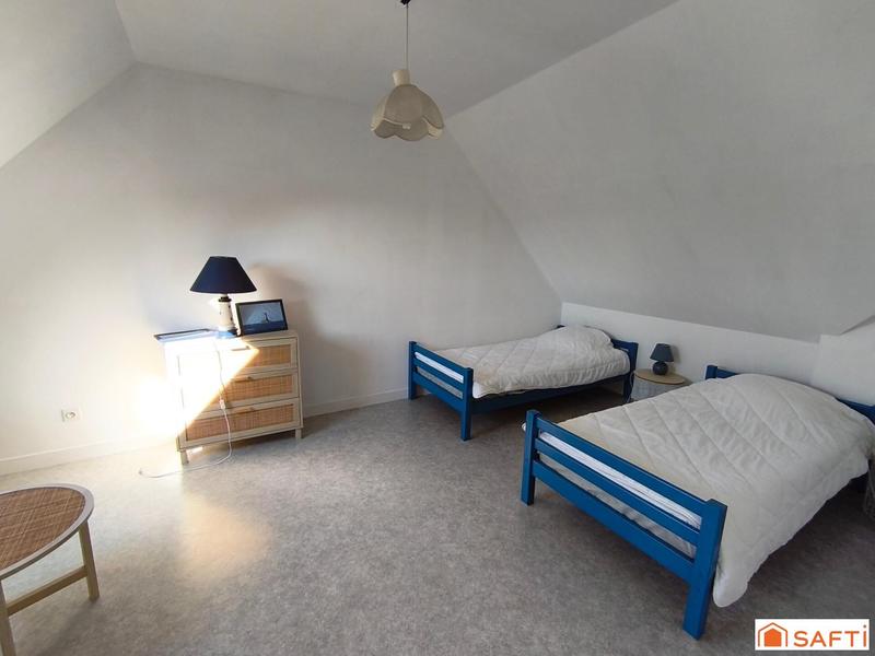 Maison - 95 m² - 5 pièces