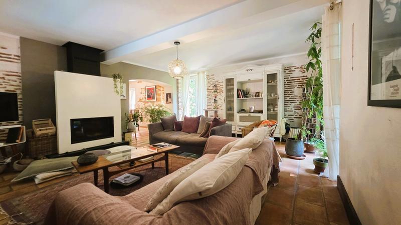 Maison - 315 m² - 10 pièces