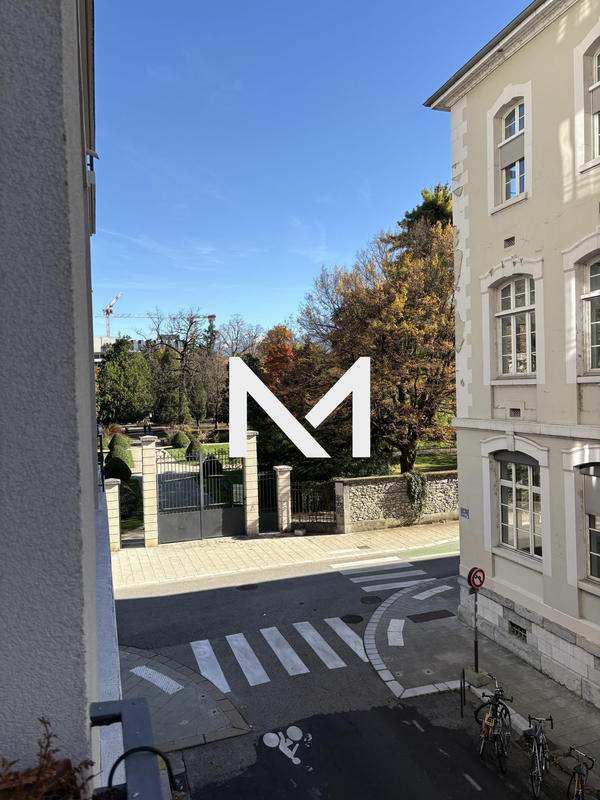 Appartement - 93 m² - 4 pièces