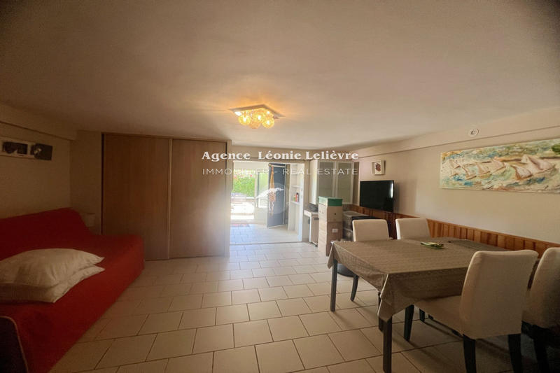 Appartement - 90 m² - 3 pièces