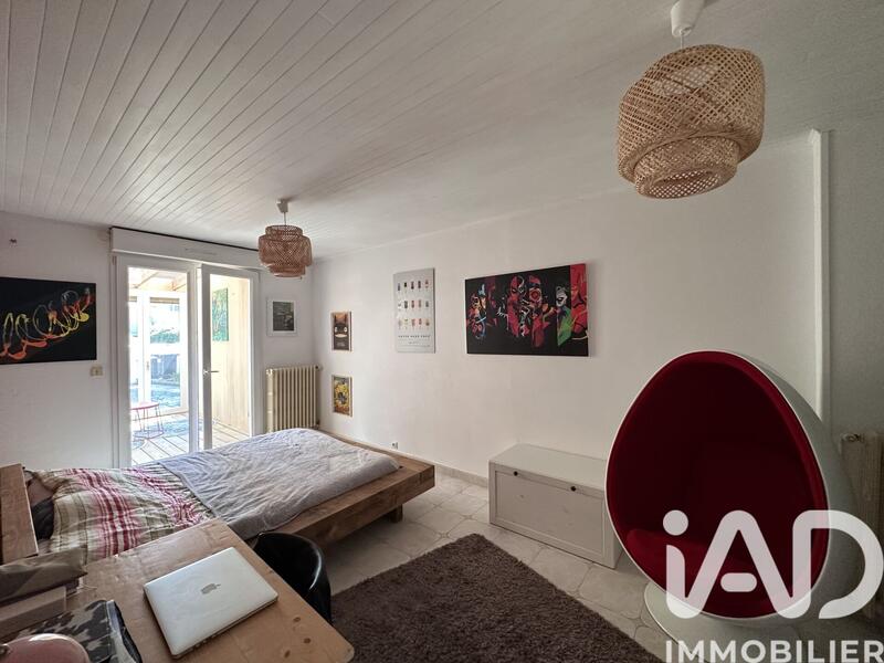 Maison - 174 m² - 7 pièces