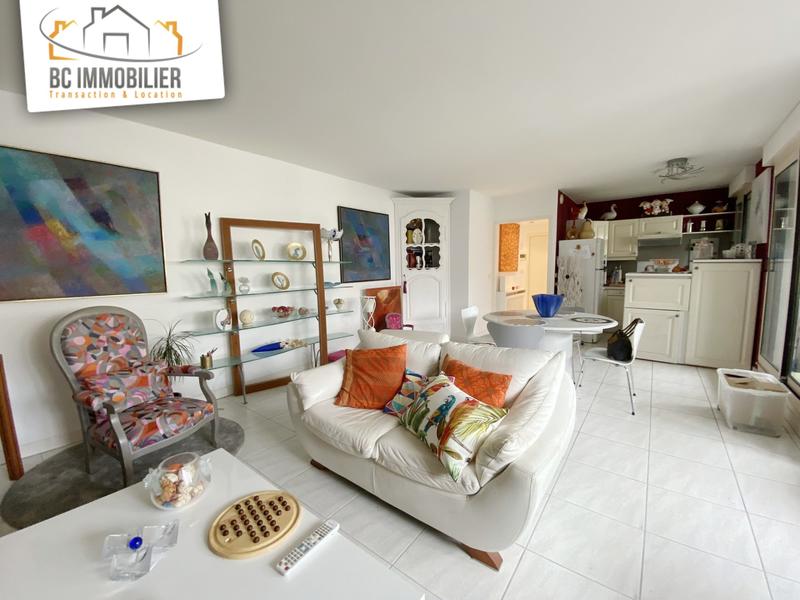 Appartement - 61 m² - 2 pièces