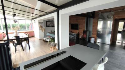 Maison - 111 m² - 6 pièces