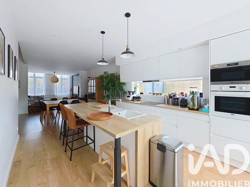 Maison - 147 m² - 5 pièces