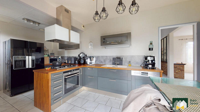 Maison ancienne - 158 m² - 7 pièces