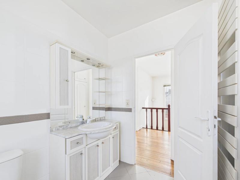 Maison - 88 m² - 5 pièces