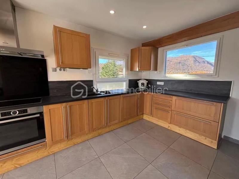 Châlet - 129 m² - 6 pièces