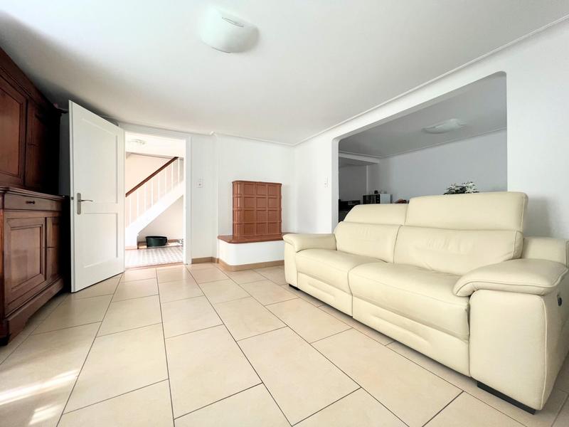 Maison - 204 m² - 6 pièces