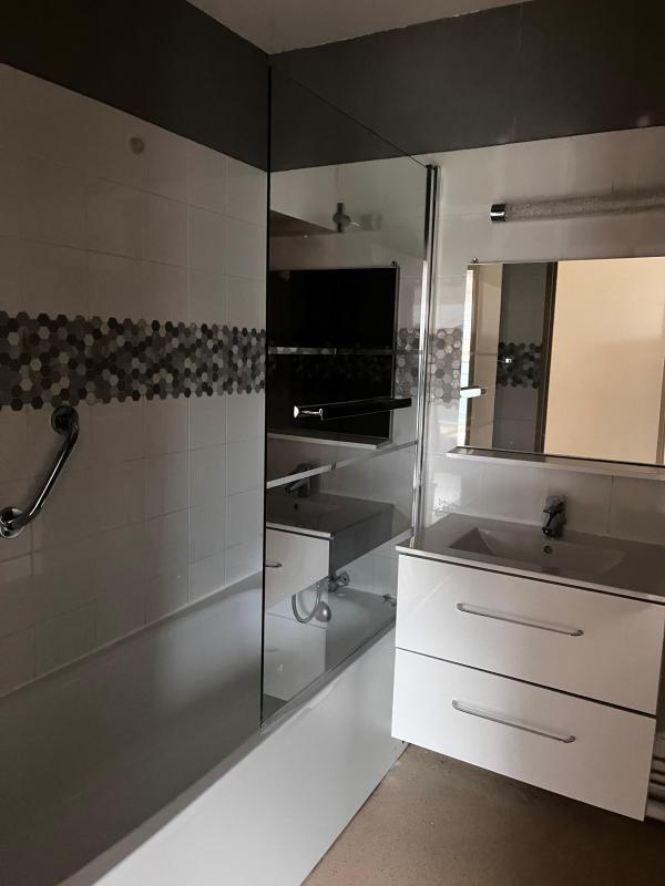 Appartement ancien - 77 m² - 4 pièces