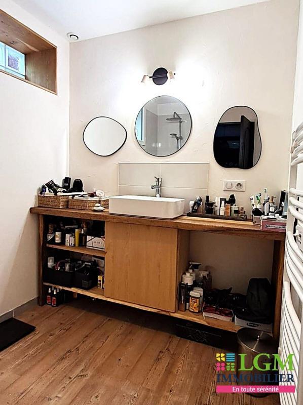 Maison - 220 m² - 5 pièces