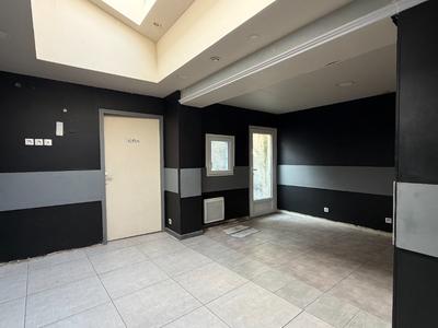 Immeuble - 102 m² - 4 pièces