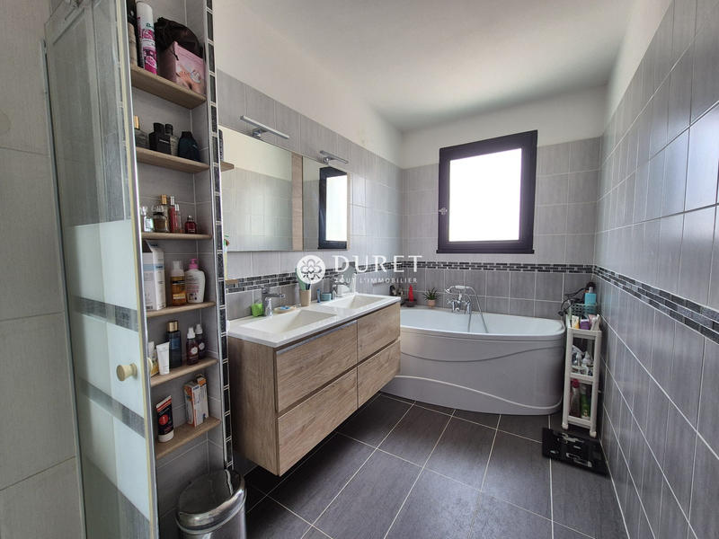 Maison - 148 m² - 6 pièces