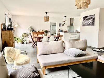 Maison - 134 m² - 5 pièces