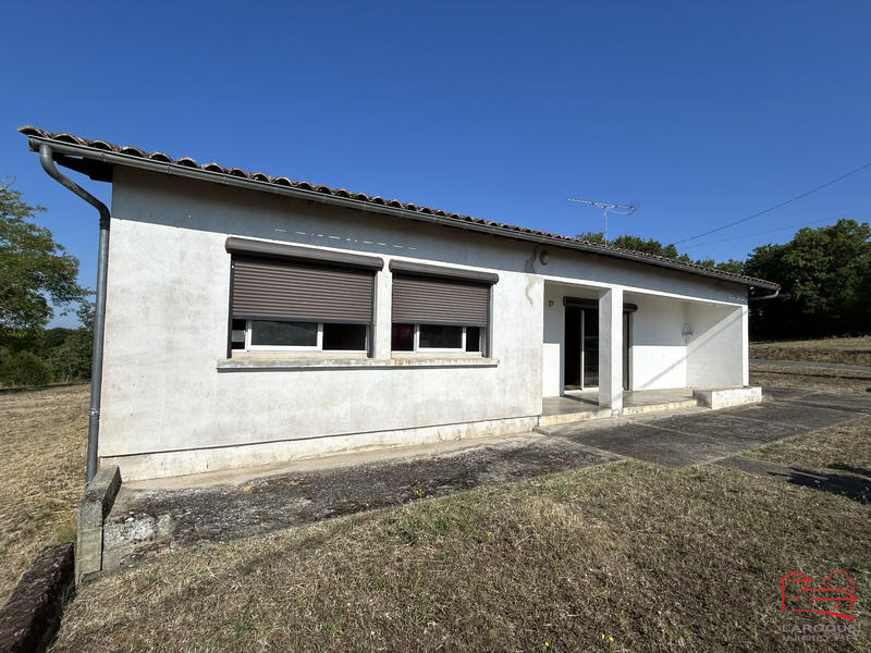 Maison - 93 m² - 4 pièces