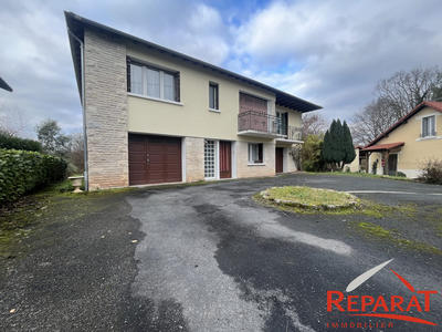 Maison - 155 m² - 6 pièces