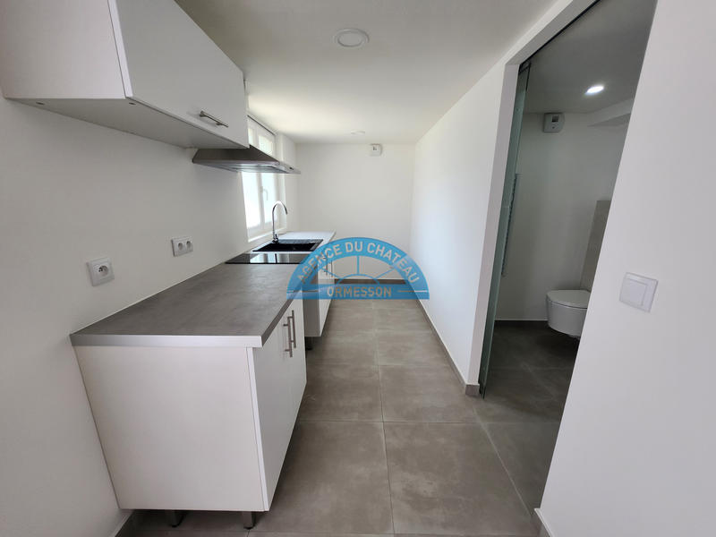 Maison - 180 m² - 8 pièces