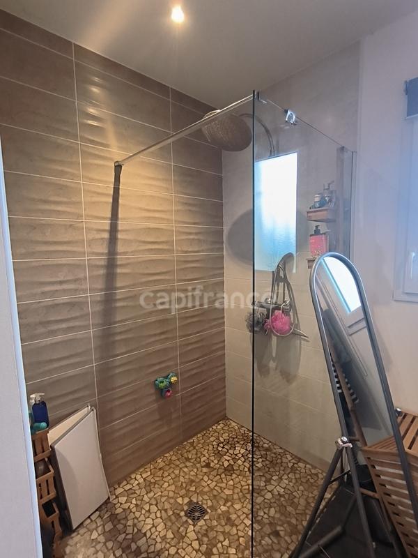 Maison - 120 m² - 4 pièces