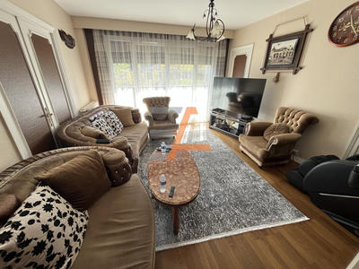 Appartement - 106 m² - 5 pièces