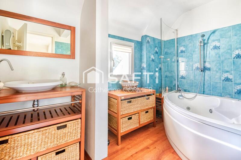 Maison - 128 m² - 6 pièces