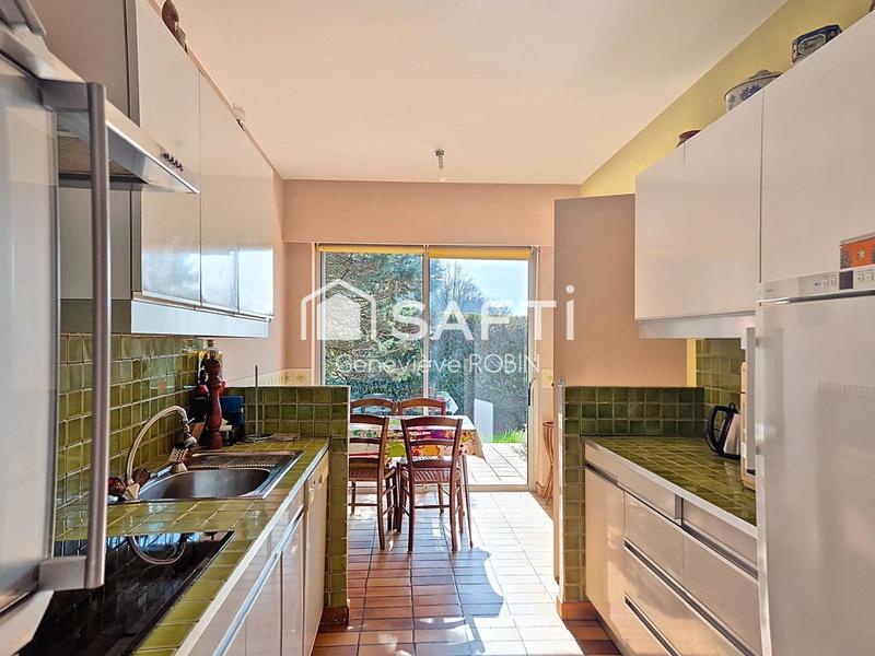 Maison - 151 m² - 6 pièces