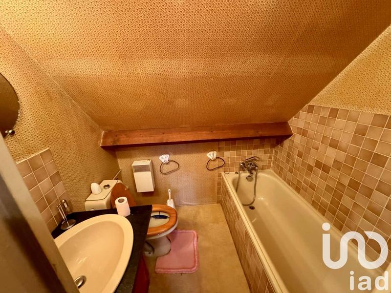 Maison - 111 m² - 6 pièces