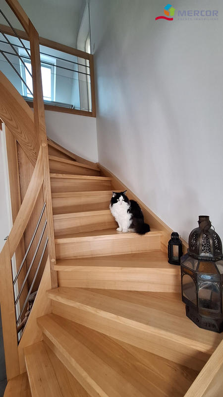 Maison - 85 m² - 4 pièces