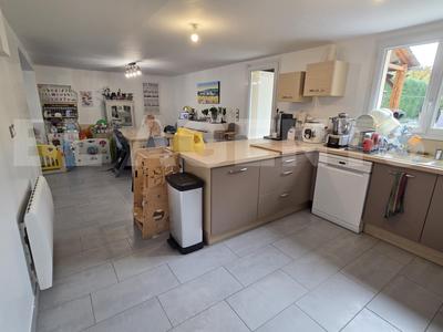 Maison - 162 m² - 6 pièces