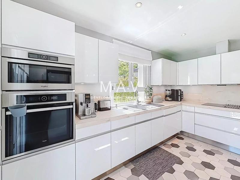 Maison - 115 m² - 4 pièces