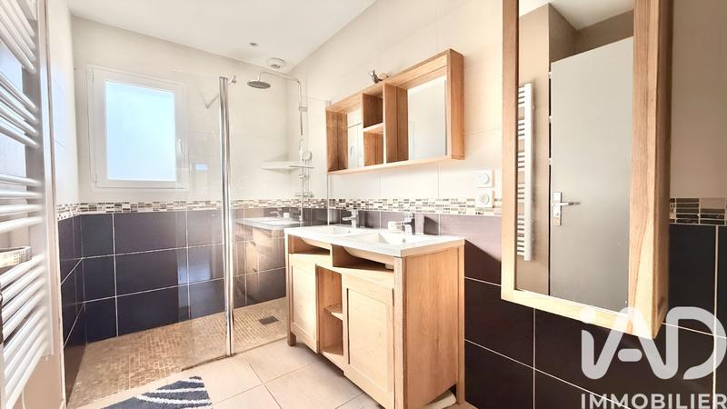 Maison - 88 m² - 5 pièces