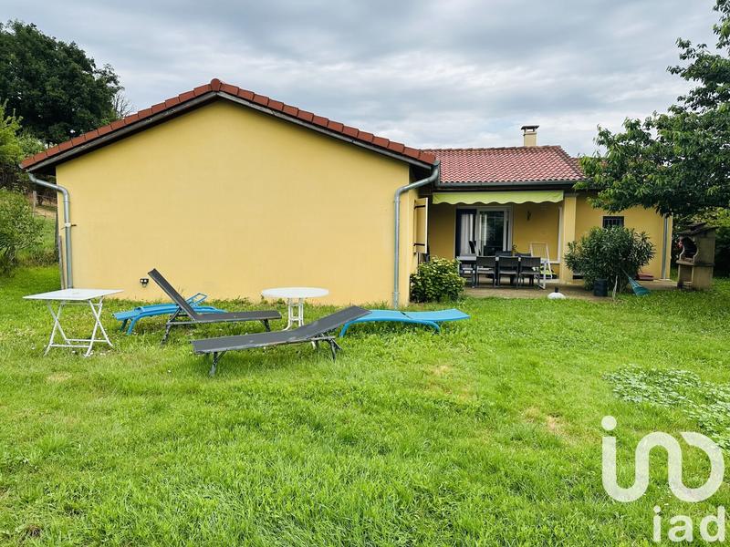 Maison - 95 m² - 5 pièces