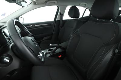 Renault Mégane 1.3 TCe Business Edc 140 ch